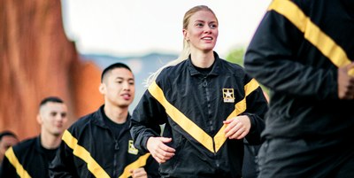 goarmy.com rotc background image