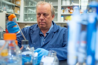 Dr. Wise Press Release Photo