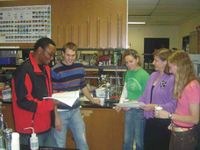 high school students in yappert's lab