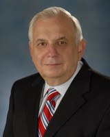 Dean Sauk to step down at the end of 2015