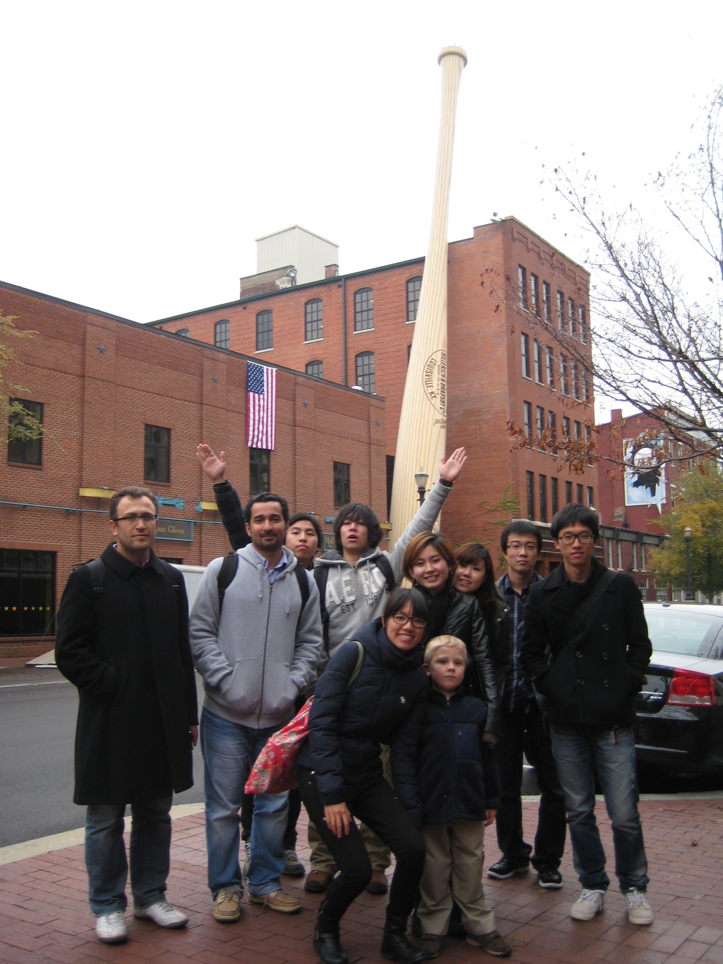 Downtown/Louisville Slugger