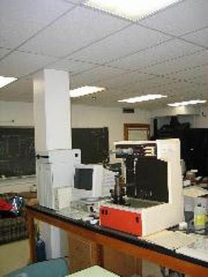 005.jpg Ion Chromotographer (left) and  Mercury Porisometer