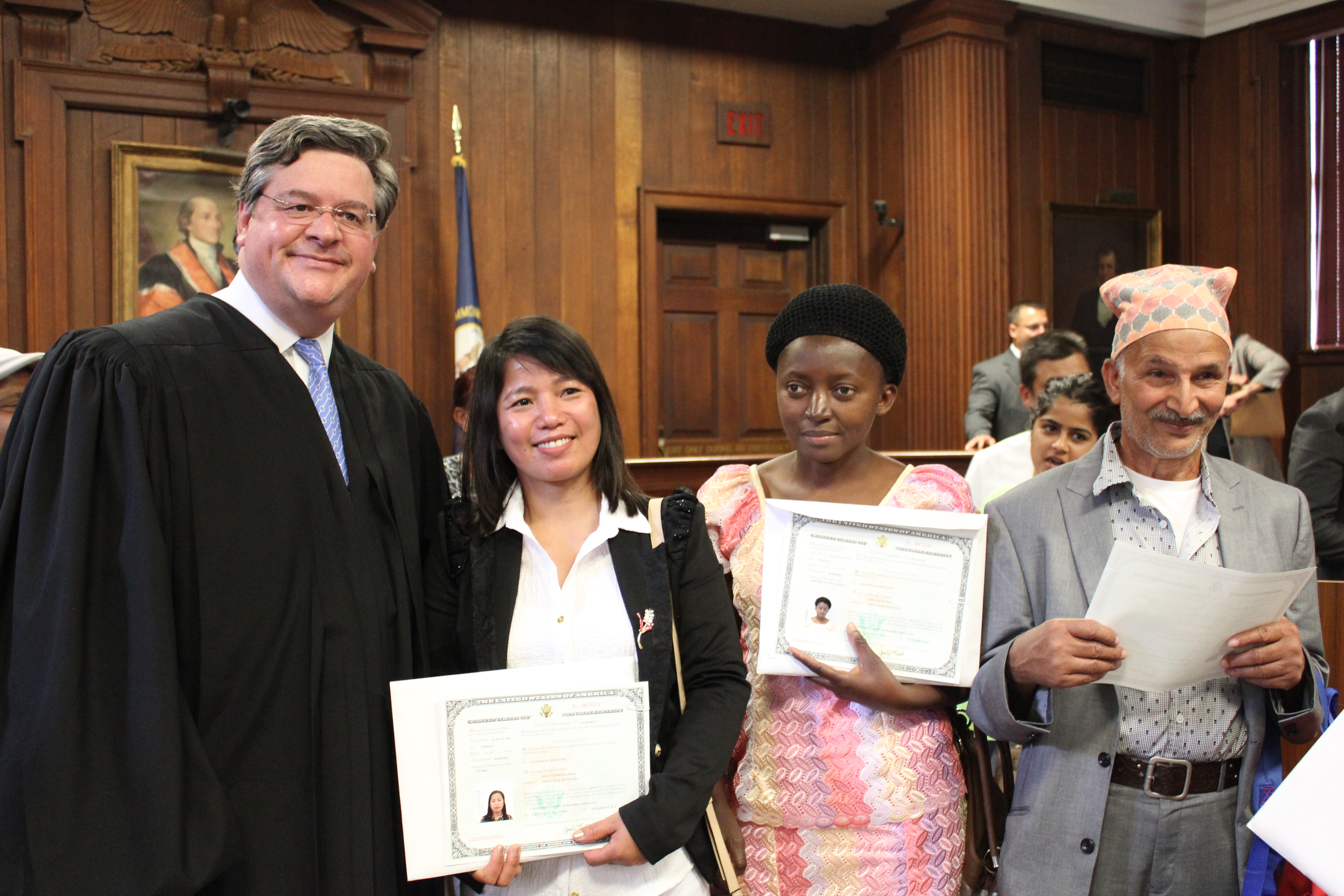 Brandeis Law welcomes 35 new citizens at naturalization ceremony 