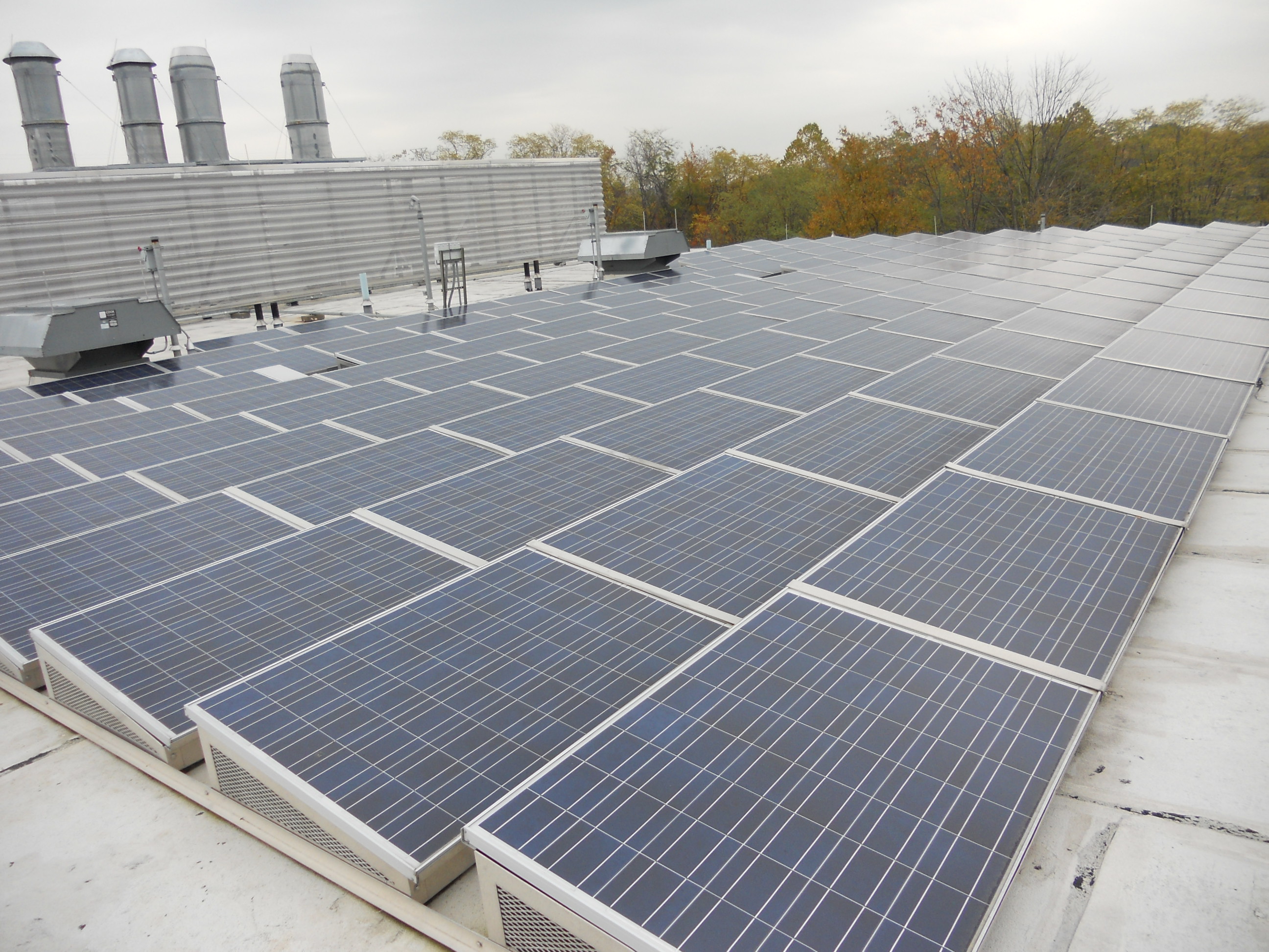 Center for Predictive Medicine (Shelby Campus) Solar Panels