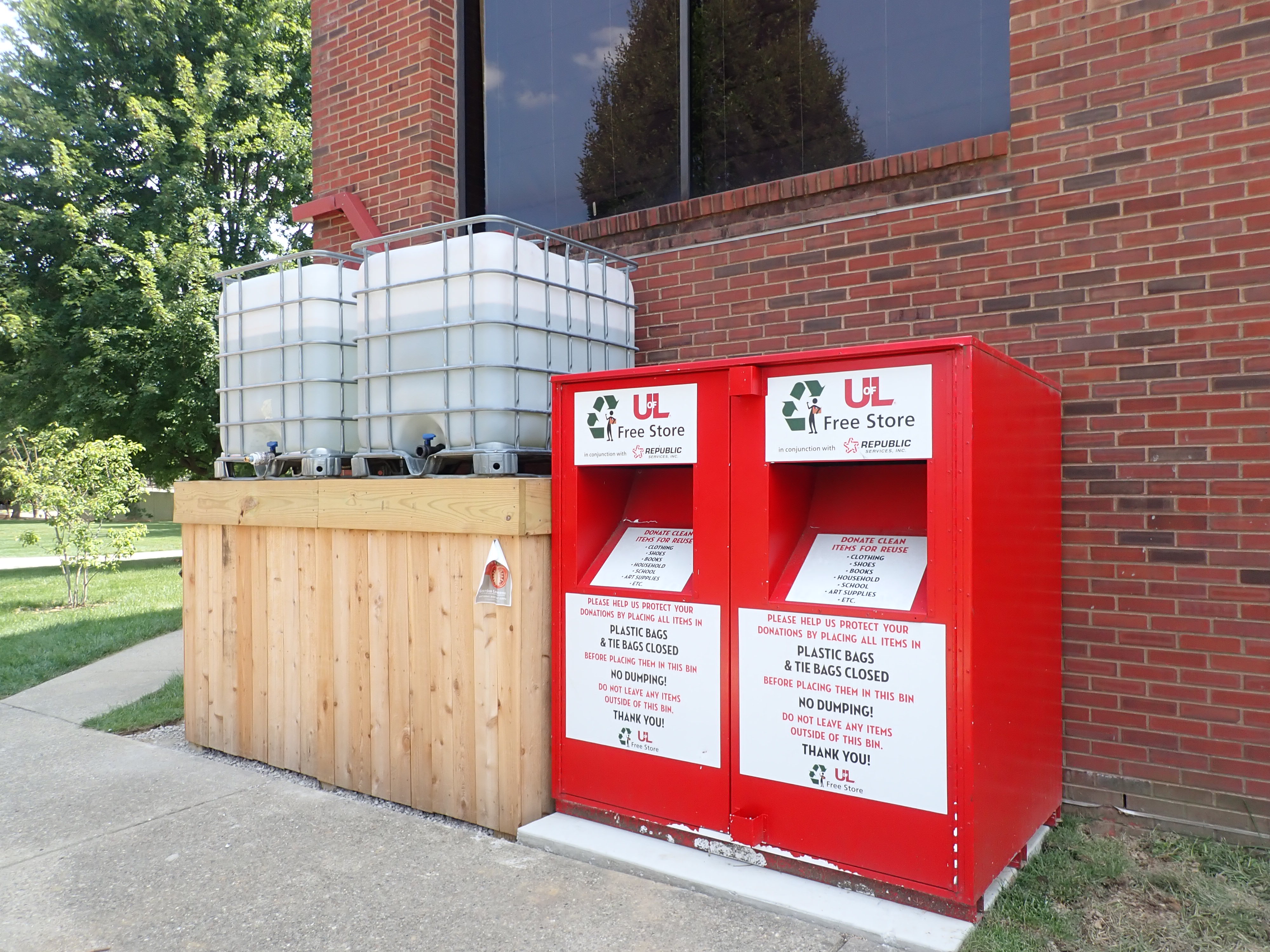 Free Store Donation Bin