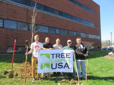 UofL Arbor Day 2016 Tree Planting