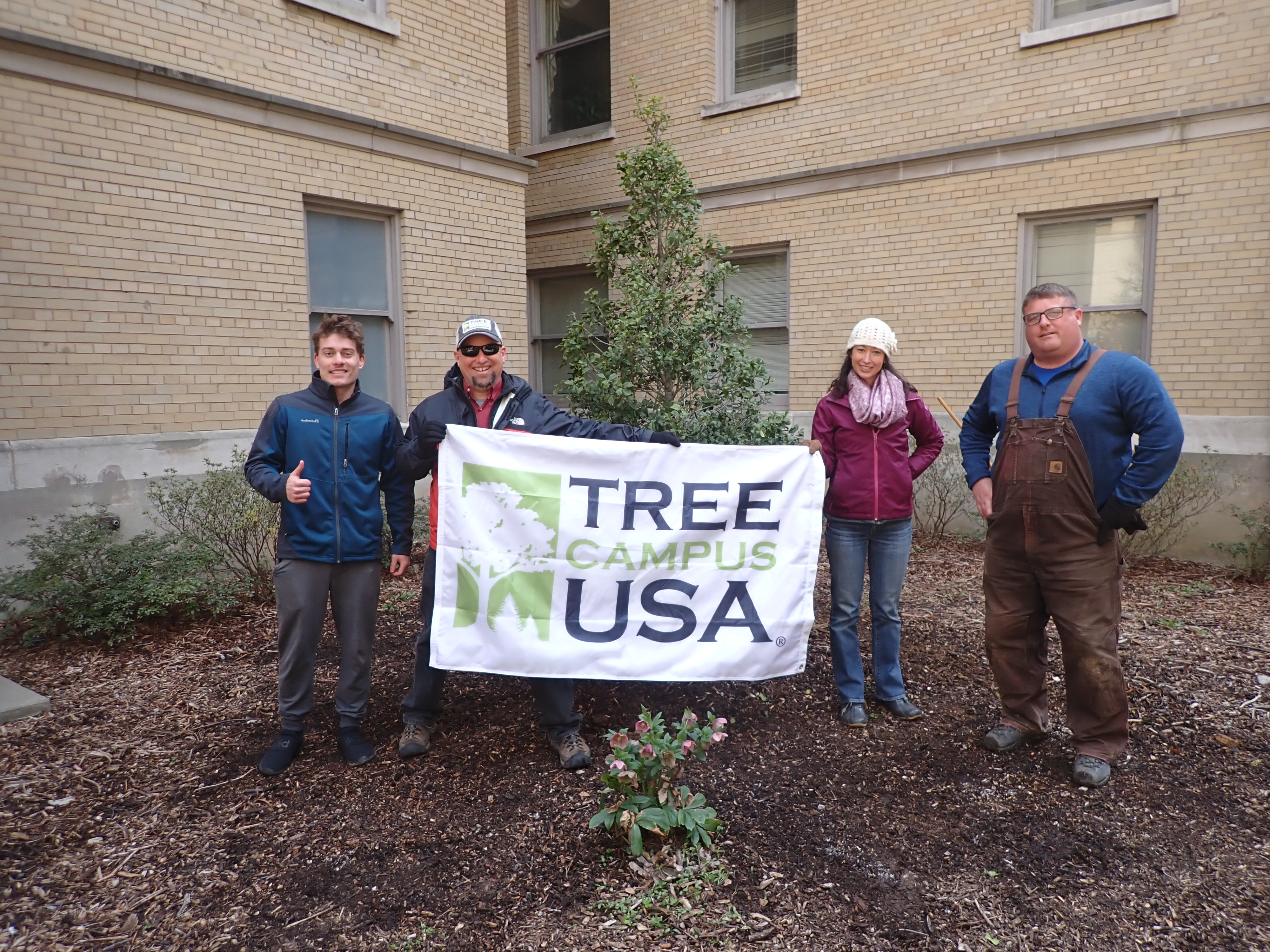 UofL Arbor Day at HSC, April 2022