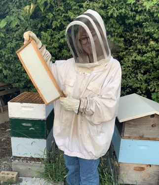 Shelby Robinson in bee suit