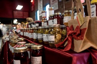 UofL Farmers Market Holiday Bazaar 2016